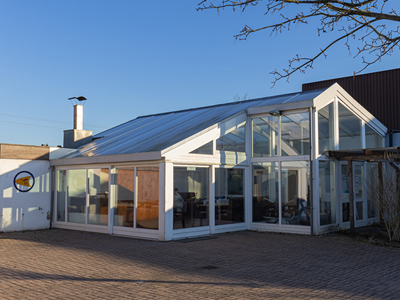 Außenansicht des LSV-Clubhauses, Eventlocation von NullVierNull Events in Hamburg